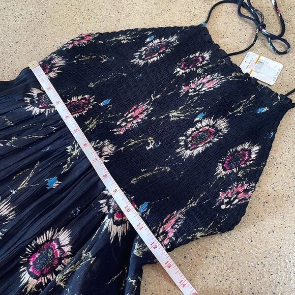 Free People Floral Print Smocked Top Gauze Tank Top NEW size S - Picture 11 of 16
